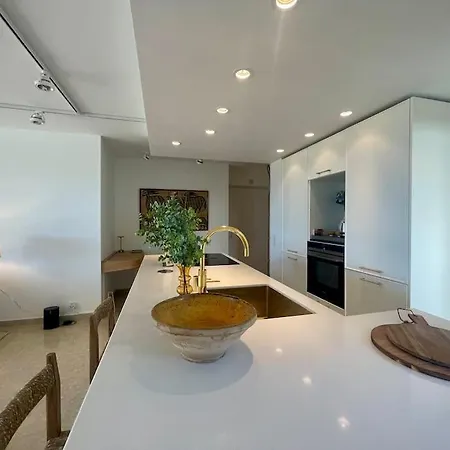 Le Bluebay - Luxurious 2 Bedrooms Seaview Swimming Pool Carpark شقة