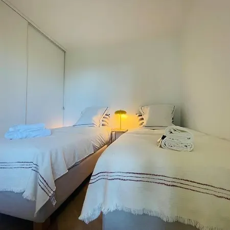 Le Bluebay - Luxurious 2 Bedrooms Seaview Swimming Pool Carpark * كان